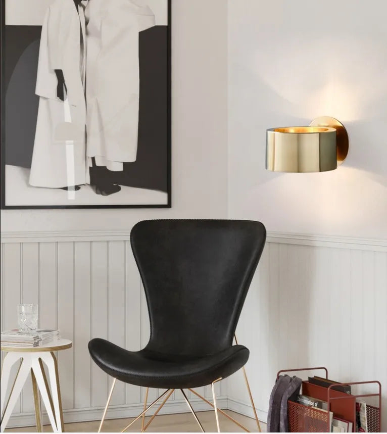 Modern Gold Wall Lamp for Hotels, Restaurants & Elegant Homes