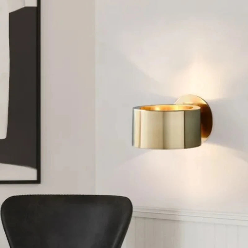 Modern Gold Wall Lamp for Hotels, Restaurants & Elegant Homes