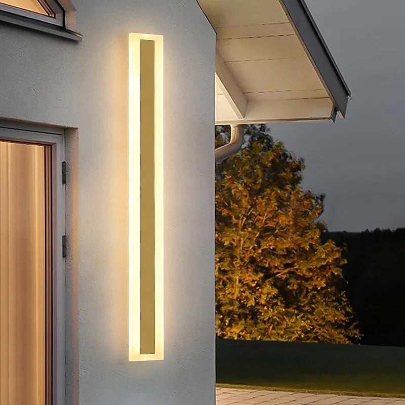 Architectural Long LED Wall Light for Restaurants, Hotels & Gastro Terraces